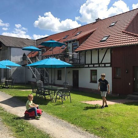 Ferienwohnungen Elsbacher Hof Erbach  ภายนอก รูปภาพ