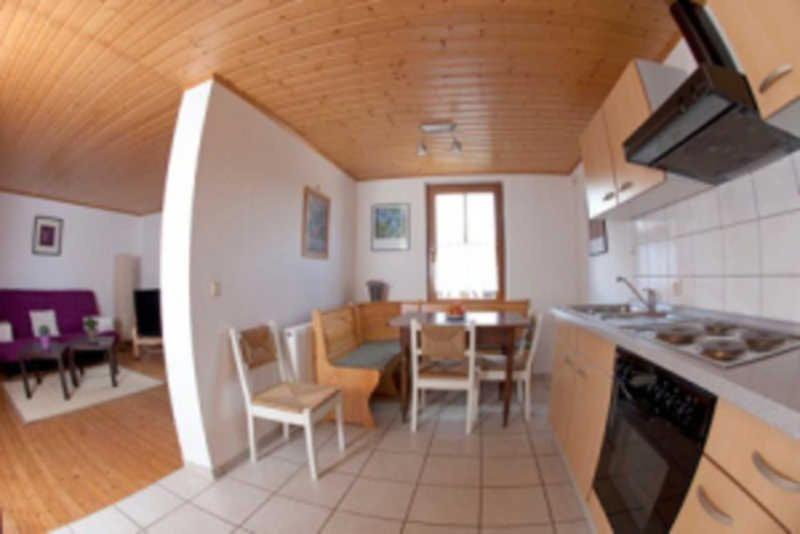Ferienwohnungen Elsbacher Hof Erbach  ภายนอก รูปภาพ